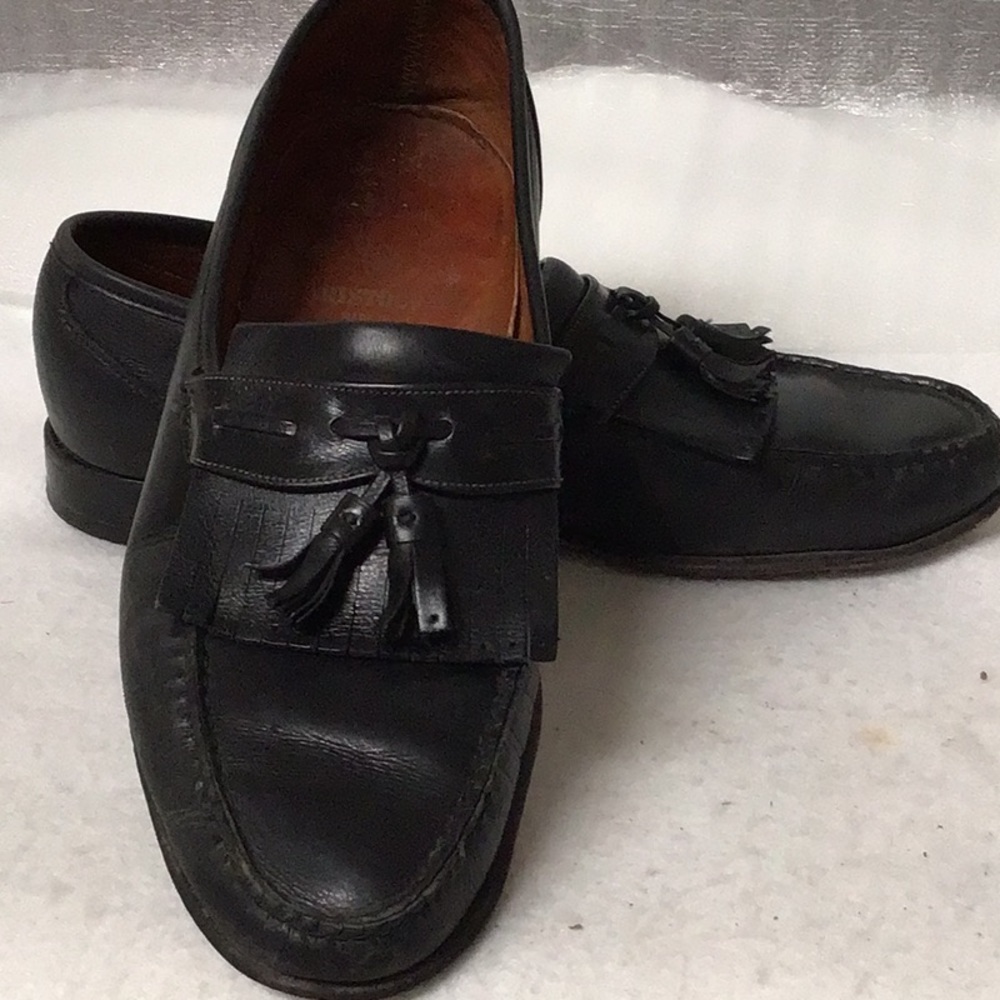 Johnston & Murphy black loafers